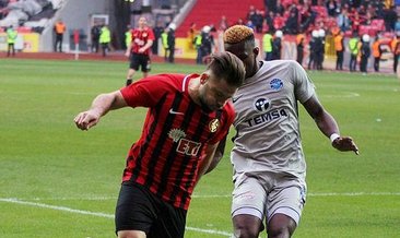 Adana Demirspor Eskişehir'de güldü