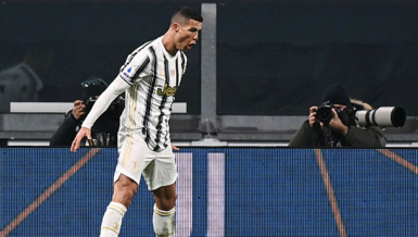 Cristiano Ronaldo Pele'yi geçti!