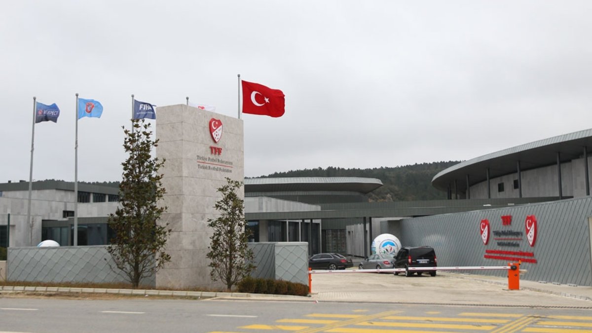 Trendyol Süper Lig 28.hafta hakemleri açıklandı! Derbilerin hakemleri...