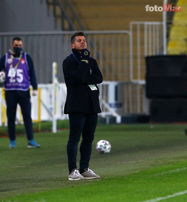 Son dakika spor haberleri: Fenerbahçe'de Emre Belözoğlu 3 soruya yanıt arıyor!