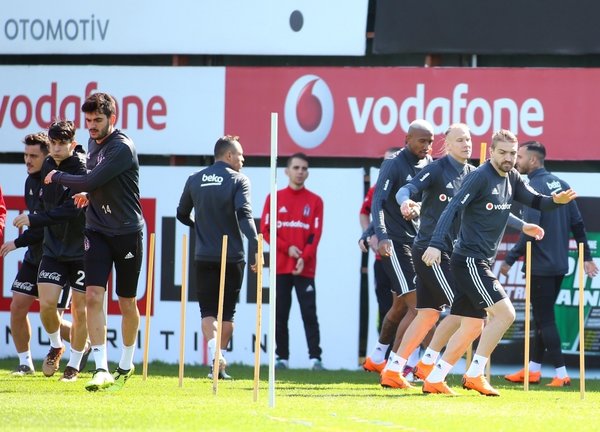Beşiktaş, hazırlıklarına devam etti