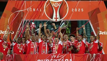 Kerem'li Benfica Portekiz Süper Kupa şampiyonu!