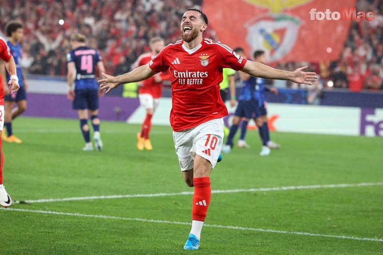 Yalangoch xonim kutubxonada kamera oldida yaramas Nalchikdagi kabardiyalik jinsiy aloqa