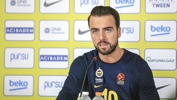 Kaptan 2 yıl daha yuvada