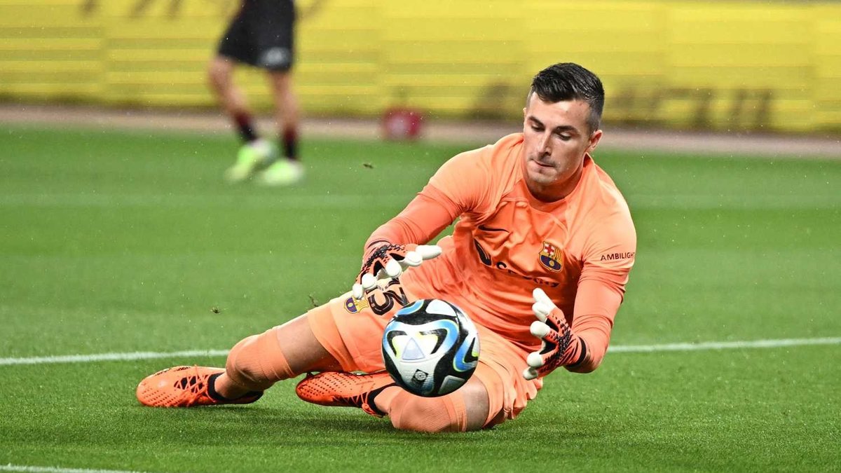 Galatasaray'a Inaki Pena şoku! 2 kulüp daha talip oldu Galatasaray'a Inaki Pena şoku! 2 kulüp daha talip oldu