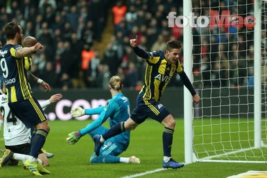 Fenerbahçe’ye iki yıldızından 20 milyon Euro’luk dev gelir!