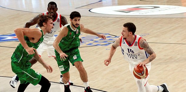 Anadolu Efes, Yeşilgiresun'u devirdi