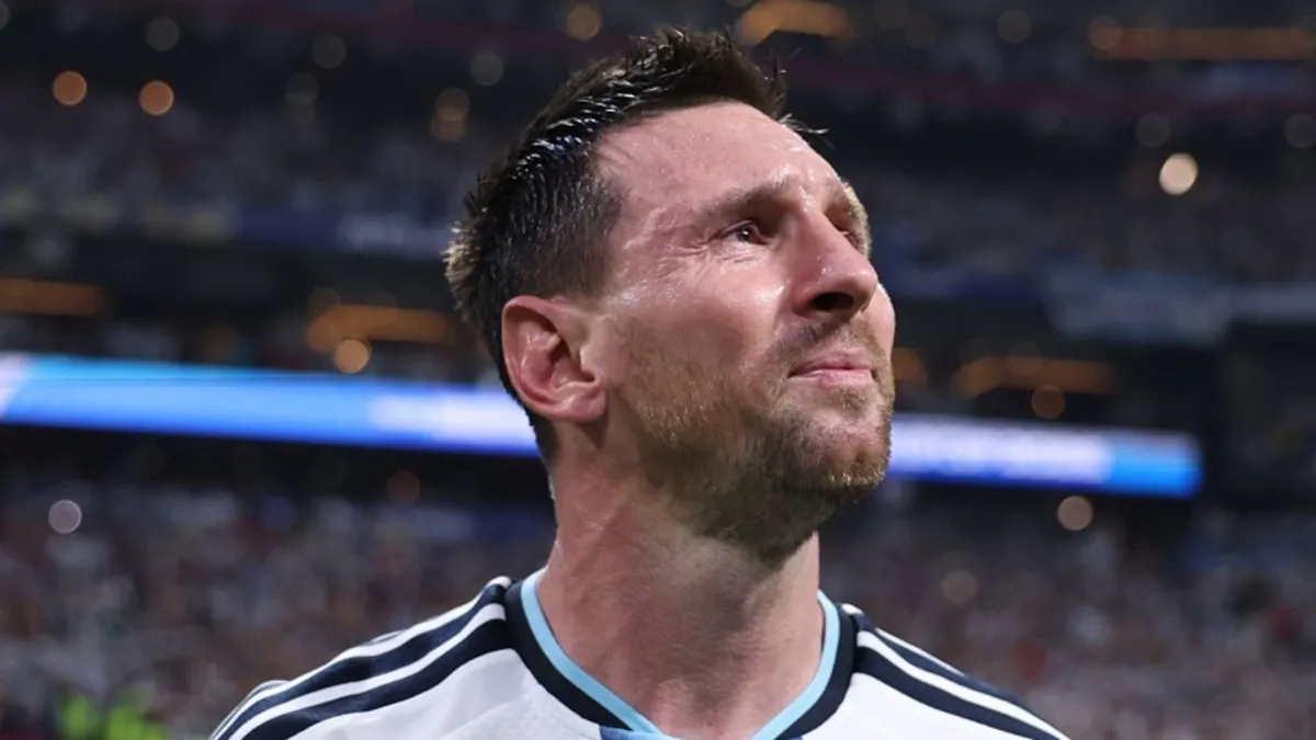 Lionel Messi: Pes etmek yok!