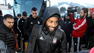 Kara Kartal’a coşkulu karşılama