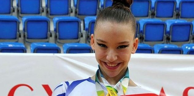 Cimnastiğin altın kızı Onbaşı yılın sporcusu seçildi