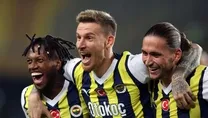 Serdar futbolu bırakıyor