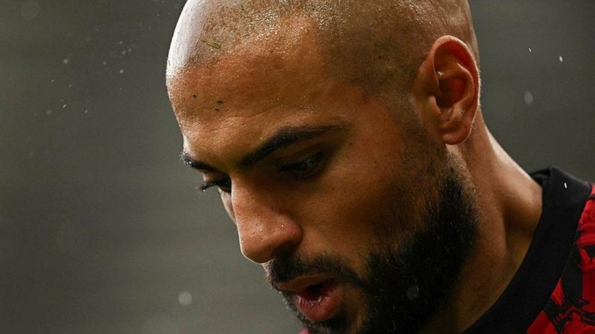 Amrabat’ta dev rakipler