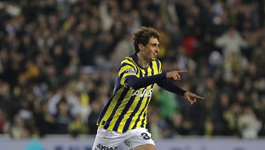 Bora Aydınlık kimdir? Fenerbahçe Zenit maçında dikkatleri üzerine çekti!