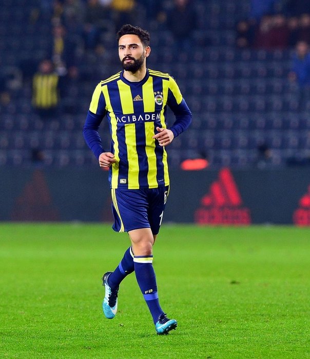 Fenerbahçeli oyuncu Mehmet Ekici'yi FC Nürnberg istiyor!