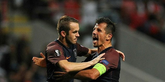 Başakşehir’de Emre sevinci