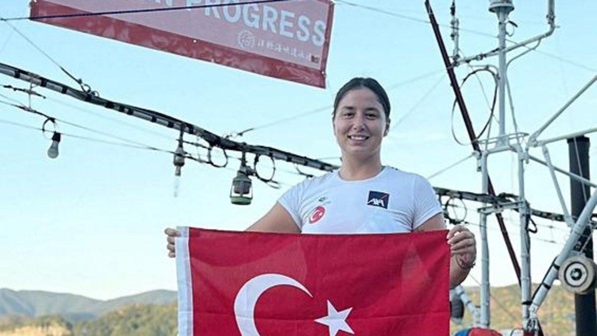 Bengisu Avcı Ocean’s 7’yi tamamlayan ilk Türk sporcu oldu! Bengisu Avcı Ocean’s 7’yi tamamlayan ilk Türk sporcu oldu!