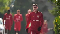Sallai boş durmuyor