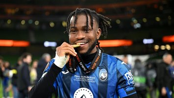 G.Saray'dan Lookman bombası!