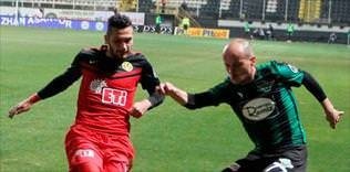 Ne Akhisar ne Eskişehir