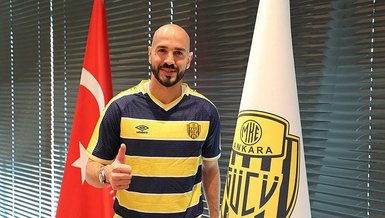 MKE Ankaragücü, İtalyan futbolcu Riccardo Saponara'yı transfer etti
