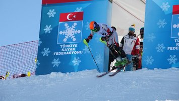 Türkiye Kayak Federasyonu'ndan koronavirüs kararı! İptal edildi