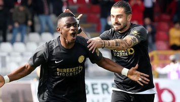 Ümraniyespor Napoleoni ile güldü!