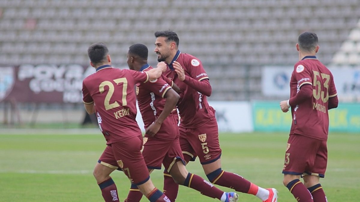 Bandırmaspor evinde Vanspor'u 2 golle geçti!