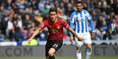 Manchester United'dan Herrera'ya veda
