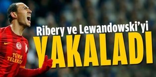 Umut Bulut, Ribery ve Lewandowski'yi yakaladı