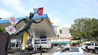 Son dakika spor haberi: Trabzon’da Nwakaeme’nin heykeli dikildi (TS spor haberi)