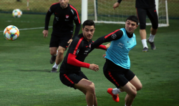 Ozan Kabak Insallah Senol Gunes In Cikardigi Yildizlardan Biri Olurum Son Dakika A Milli Futbol Takimi Haberleri Fotomac