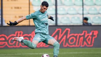 Karagümrük’te iki ayrılık