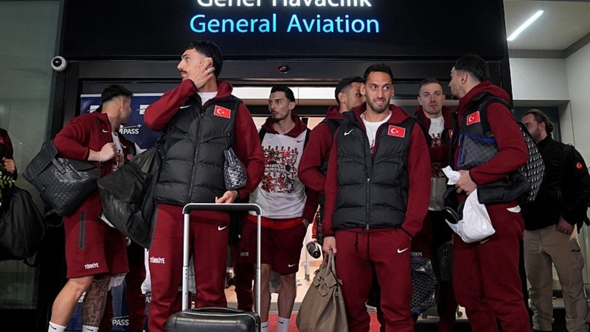 A Milli Futbol Takımımız İstanbul'a geldi!