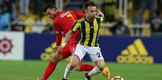 Valbuena direkleri geçemedi
