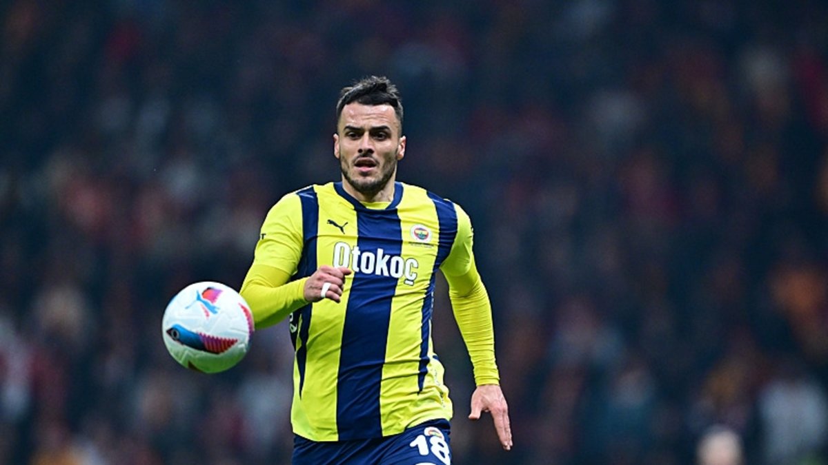 Fenerbahçe'den Filip Kostic için karar! Satın alma opsiyonu masada Fenerbahçe'den Filip Kostic için karar! Satın alma opsiyonu masada