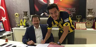 Umut Nayir Ankaragücü’nde