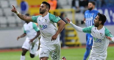 Bursaspor penaltı şansızlığını kırdı