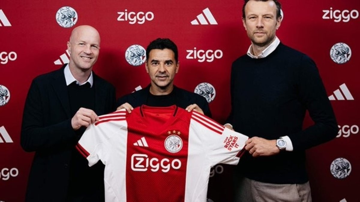 Ajax'ta Michel dönemi başladı!