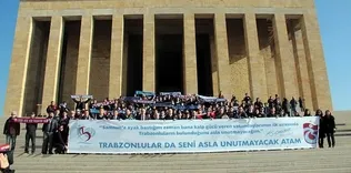 Trabzonsporlulardan Anıtkabir ziyareti