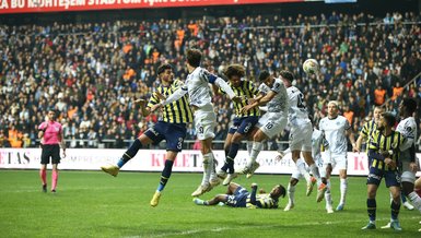 Adana Demirspor Fenerbahçe maçında bir penaltı daha!
