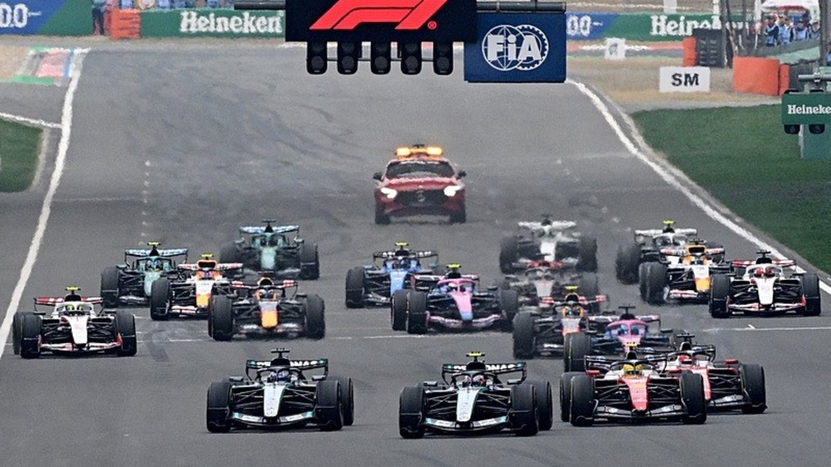 Formula 1'de Bahreyn ve Suudi Arabistan Grand Prix'leri güvenlik gerekçesiyle yapılmayacağını duyurdu!