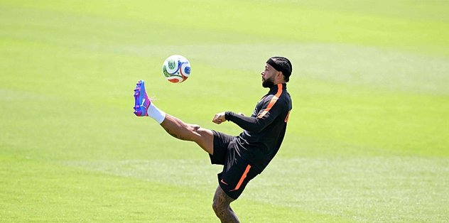 Fenerbahçe'den transferde Memphis Depay bombası!