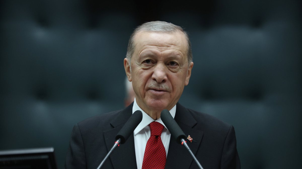 Başkan Erdoğan’dan A Milli Kadın Futbol Takımı’na tebrik telefonu