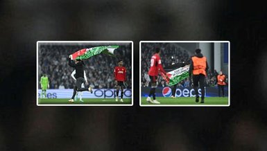 Kopenhag - Manchester United maçında taraftardan dünyaya mesaj! Sahaya Filistin bayrağıyla girdi