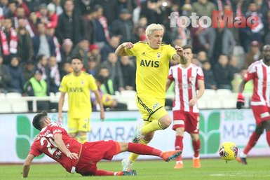 Mağlubiyet sonrası Fenerbahçeli taraftarlar Aykut Kocaman’dan özür diledi!