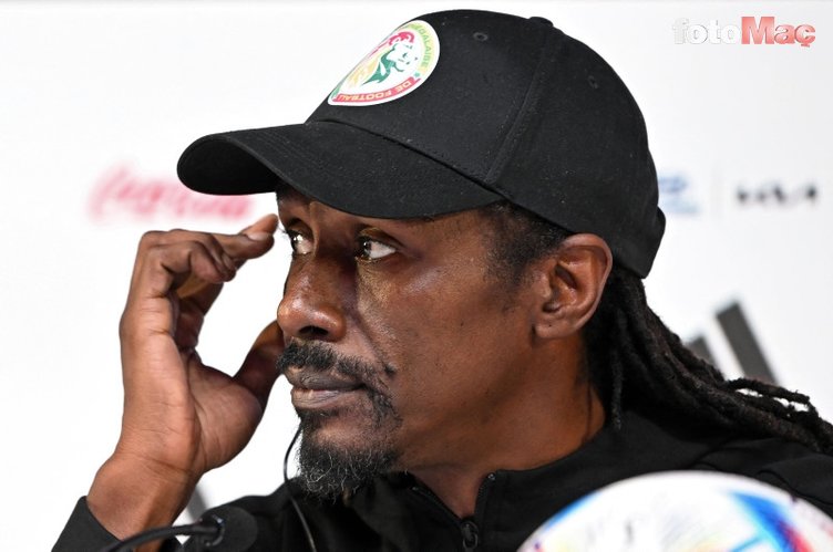 Aliou Cisse'nin yürek burkan hikayesi! Ailesini bir trajedide kaybetti ama...