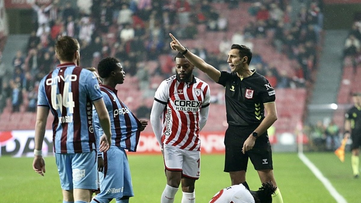 Trabzonspor'un golü ofsayta takıldı! İşte o pozisyon