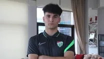 Genç gözde Tuğbey