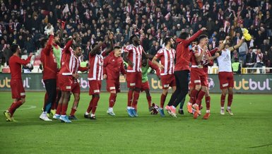 Sivasspor 3 1 Fenerbahce Mac Sonucu Son Dakika Fenerbahce Haberleri Fotomac