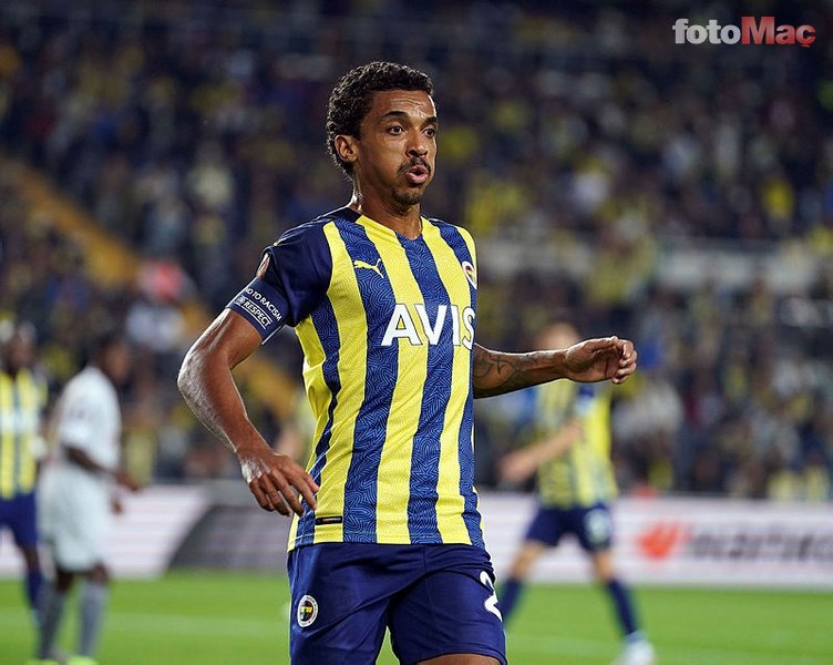 FENERBAHÇE HABERLERİ: Vitor Pereira'dan flaş karar! Yıldız isim Trabzonspor derbisinde kulübede